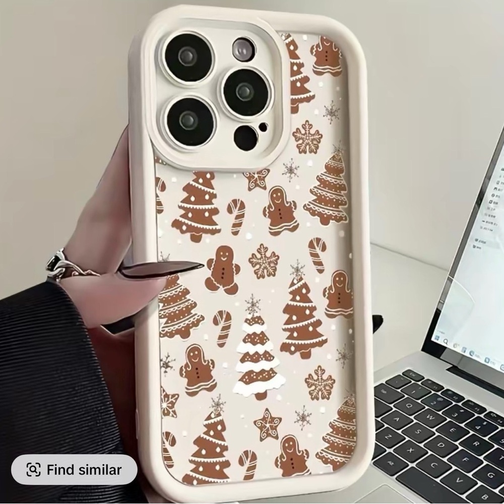 Festive Cream IPhone 15 case